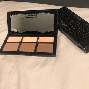 Kat Von D shade to light contour palette